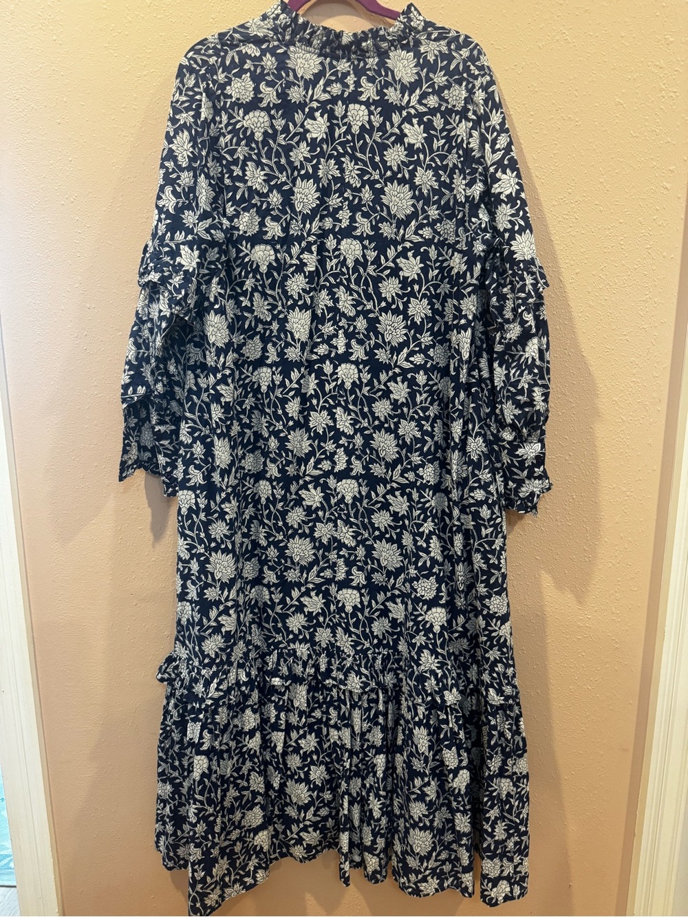 Ophelia & Indigo Floral V-Neck Midi Dress - Navy & White - Picture 2 of 5
